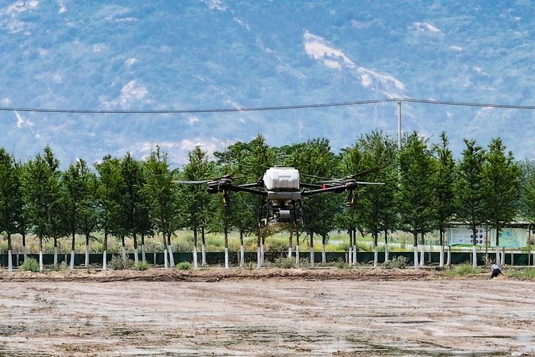 无人机洗澡视频能下载吗?-第2张图片-广州国自机器人 无人机洗澡视频能下载吗?-第2张图片-广州国自机器人