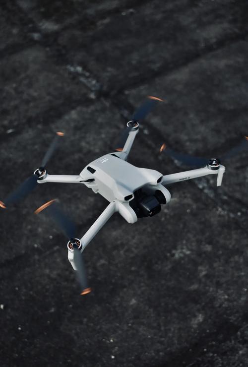 拍照神器真能拍出无人机视角吗？-第1张图片-广州国自机器人