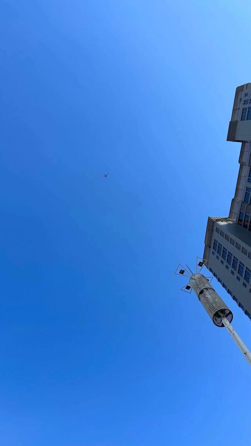 江苏溧阳无人机为何摔不坏？-第2张图片-广州国自机器人