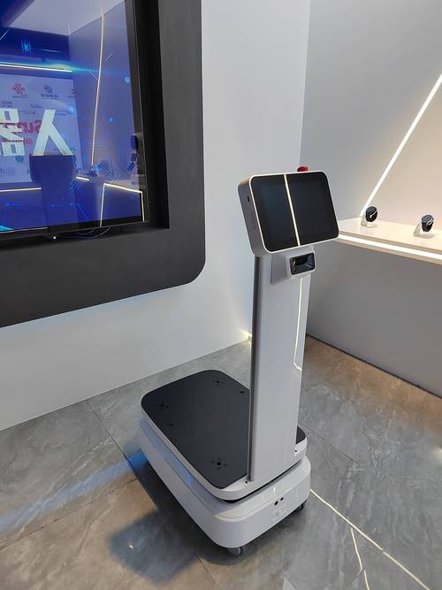 亚马逊智能搬运机器人如何提升仓储效率？-第3张图片-广州国自机器人