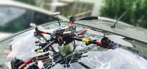 无人机撞民航飞机特效有多逼真？-第2张图片-广州国自机器人