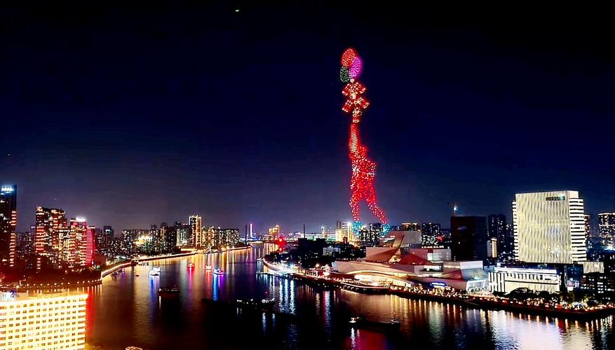 广州无人机表演视频直播看什么？-第3张图片-广州国自机器人