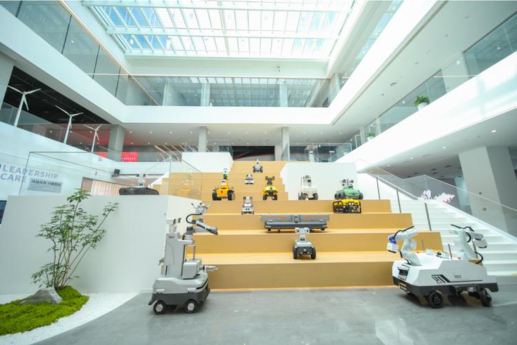 杭州公司伺服机器人有何优势?-第1张图片-广州国自机器人 杭州公司伺服机器人有何优势?-第1张图片-广州国自机器人