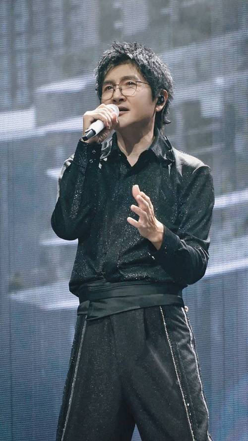 孙楠机器人出场时间具体是何时？-第2张图片-广州国自机器人