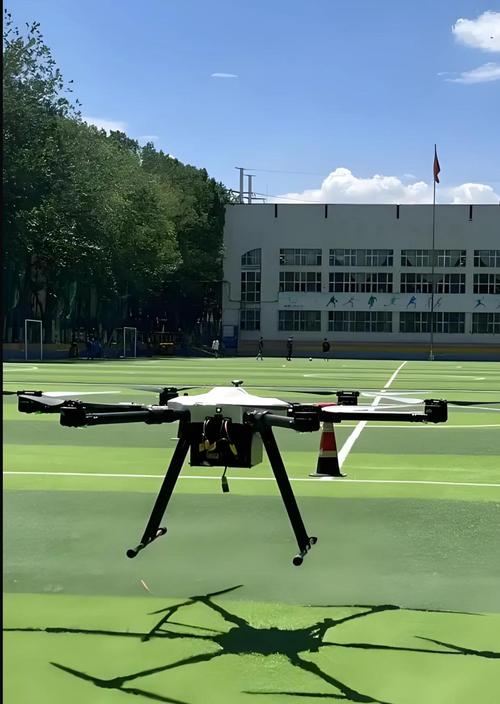 军事无人机飞行学院视频教啥飞行技巧？-第1张图片-广州国自机器人