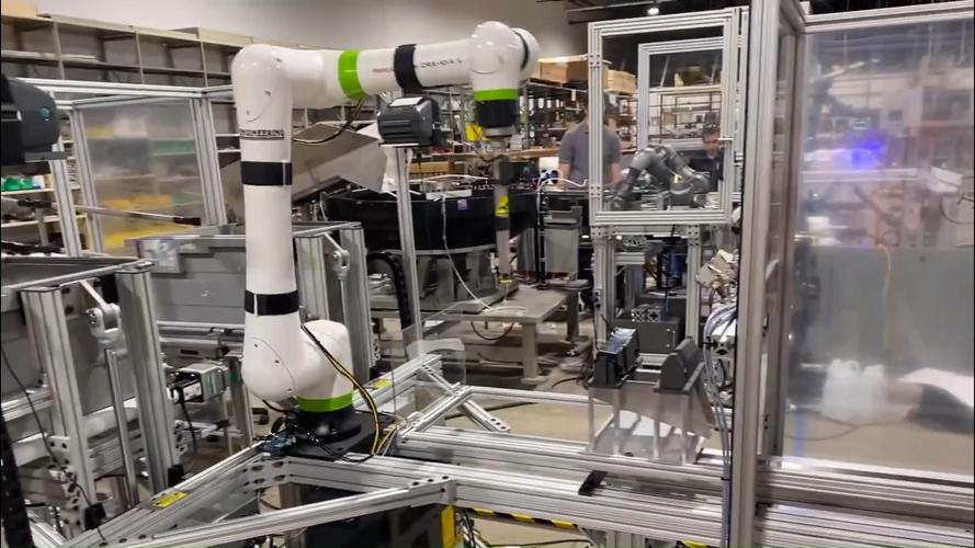 协作机器人外衣apas如何提升协作效率？-第1张图片-广州国自机器人