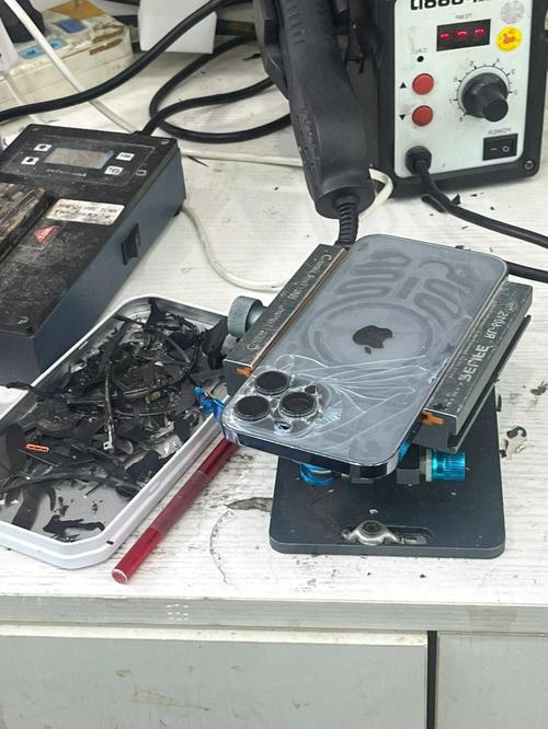 Luka机器人屏幕坏了怎么办？-第1张图片-广州国自机器人