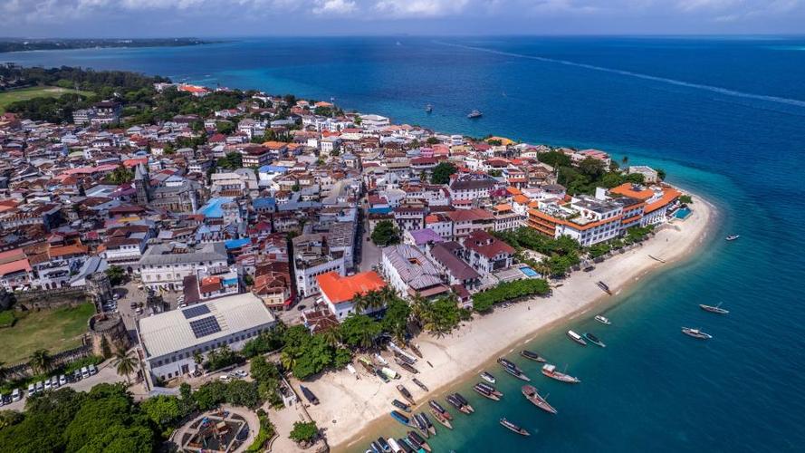 坦桑尼亚旅游，无人机怎么玩才合规又出彩？-第3张图片-广州国自机器人