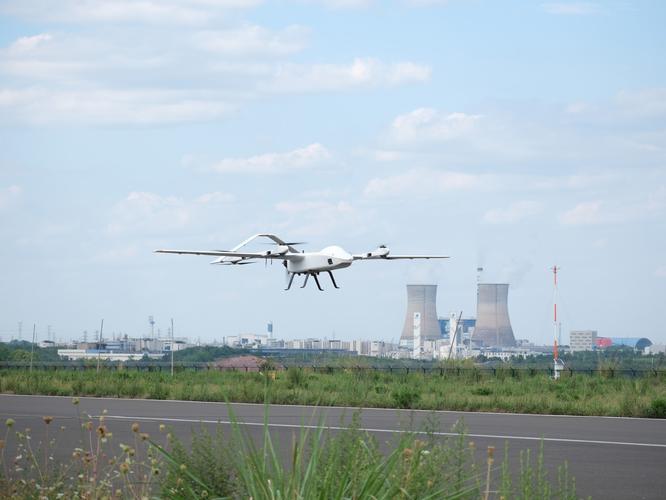 成都17-18日无人机活动是什么？-第1张图片-广州国自机器人