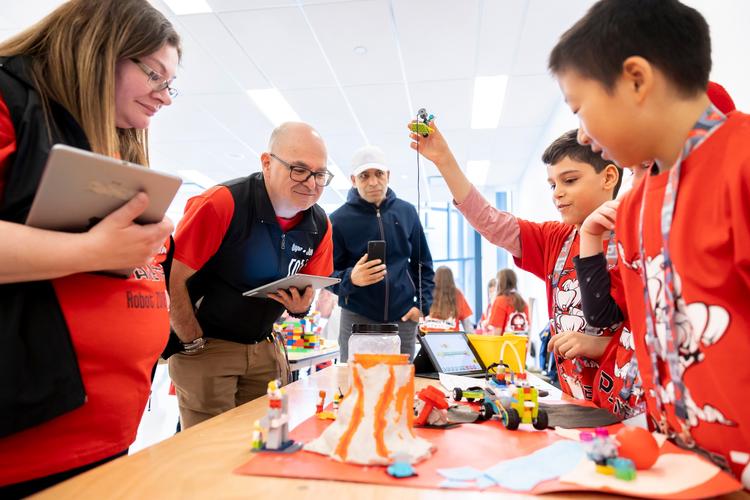 Dobot机器人如何完成挑战?-第1张图片-广州国自机器人 Dobot机器人如何完成挑战?-第1张图片-广州国自机器人