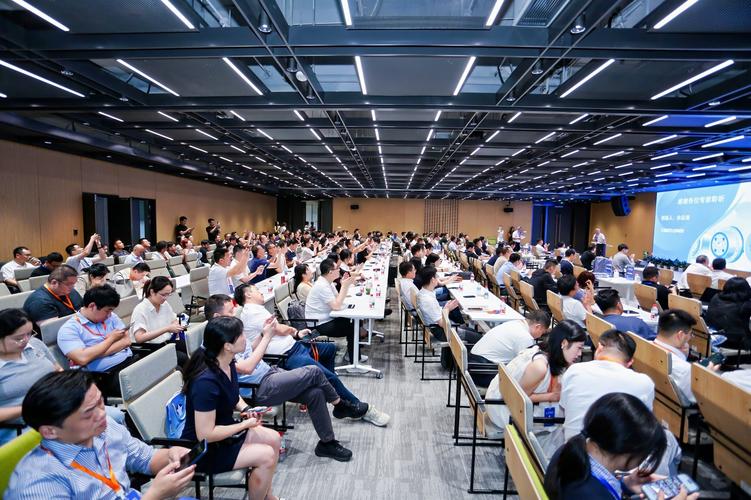 2025杭州机器人展有哪些看点?-第2张图片-广州国自机器人 2025杭州机器人展有哪些看点?-第2张图片-广州国自机器人