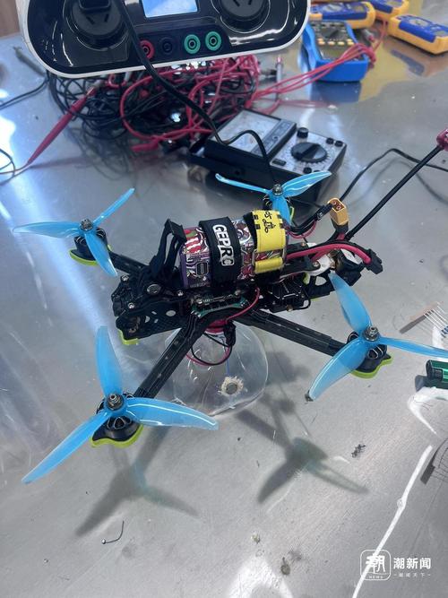 DIY无人机，新手也能自己动手做吗？-第3张图片-广州国自机器人