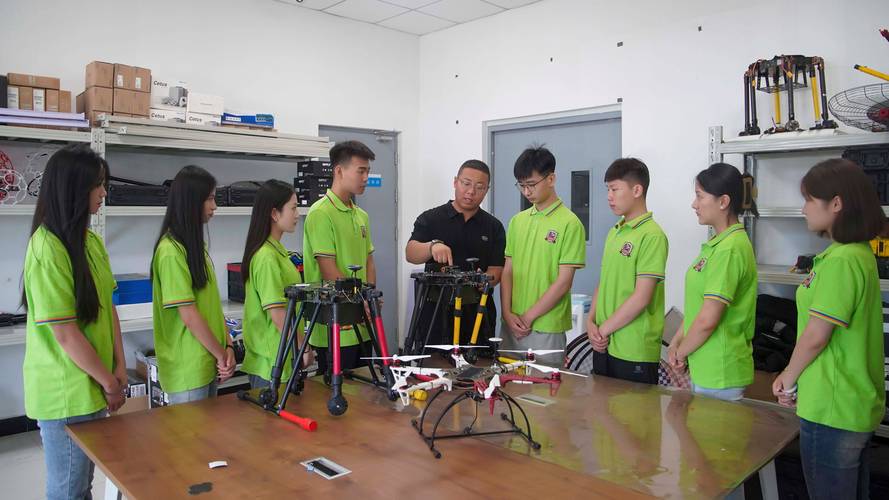 北京大疆无人机培训怎么选？-第2张图片-广州国自机器人