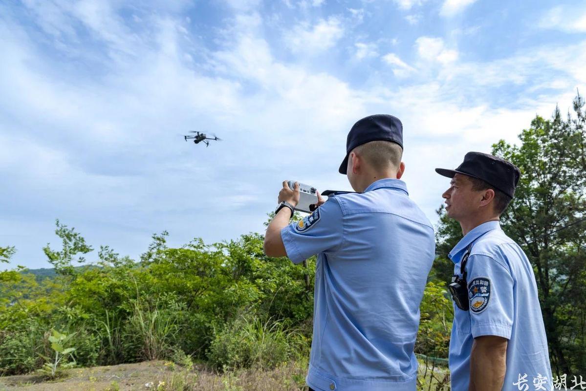 宁夏公安为何采购AE无人机？-第1张图片-广州国自机器人