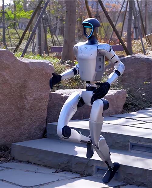 lynx人形服务机器人有哪些核心功能?-第3张图片-广州国自机器人 lynx人形服务机器人有哪些核心功能?-第3张图片-广州国自机器人