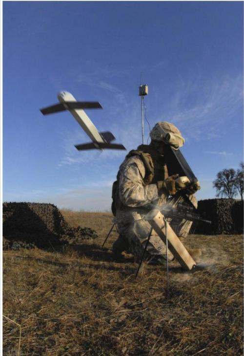 300架无人机如何编织美国夜空奇观？-第3张图片-广州国自机器人