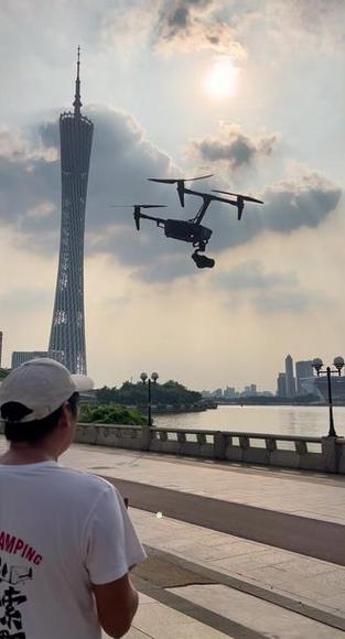 无人机悟航拍还需突破什么？-第2张图片-广州国自机器人