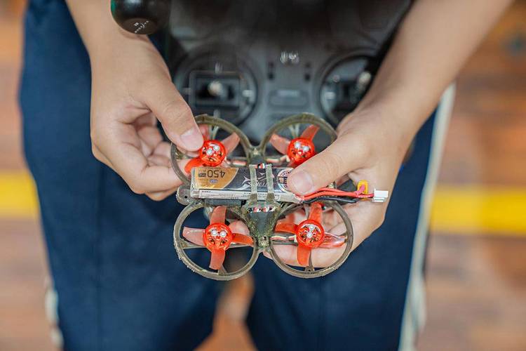 无人机花样玩法有哪些？-第3张图片-广州国自机器人