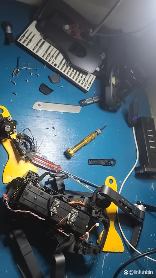 无人机炸机后，维修步骤和费用是多少？-第2张图片-广州国自机器人