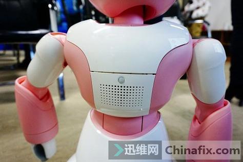 海尔UBOT机器人视频里藏着哪些惊喜？-第3张图片-广州国自机器人