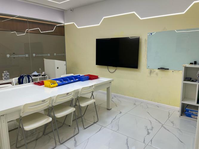 美国机器人培训机构哪家强？-第1张图片-广州国自机器人