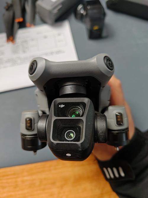 大疆无人机WiFi连接手机怎么操作？-第3张图片-广州国自机器人