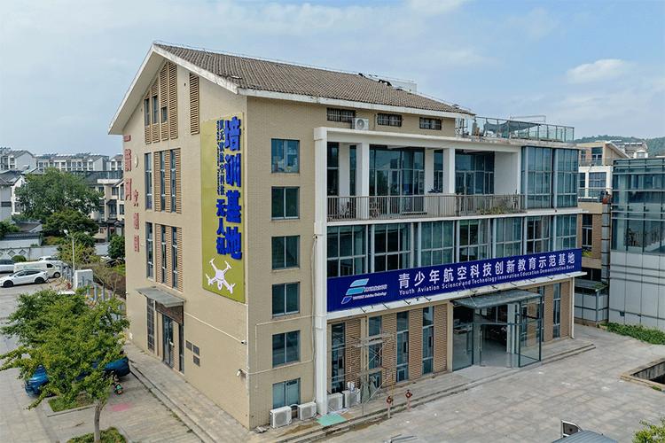 江苏苏州无人机培训学校怎么选?-第1张图片-广州国自机器人 江苏苏州无人机培训学校怎么选?-第1张图片-广州国自机器人
