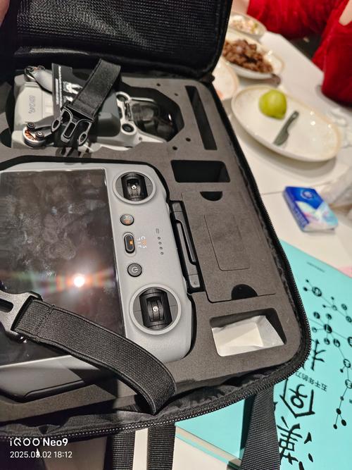 大疆迷你无人机包装有何特别设计？-第3张图片-广州国自机器人