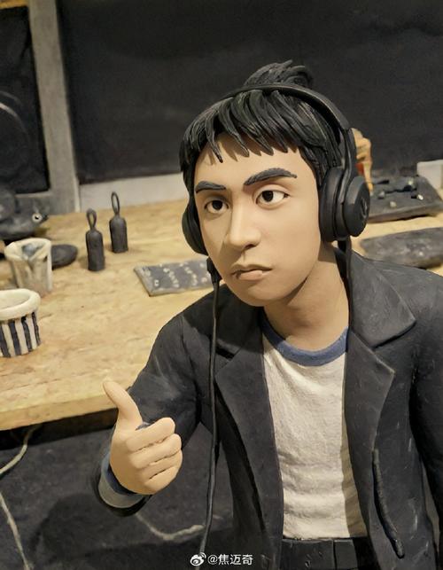 Robi机器人为何与陈柏霖关联？-第2张图片-广州国自机器人