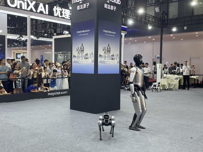 四足机器人和两足机器人-第2张图片-广州国自机器人