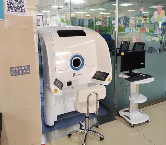 veebot抽血机器人-第2张图片-广州国自机器人