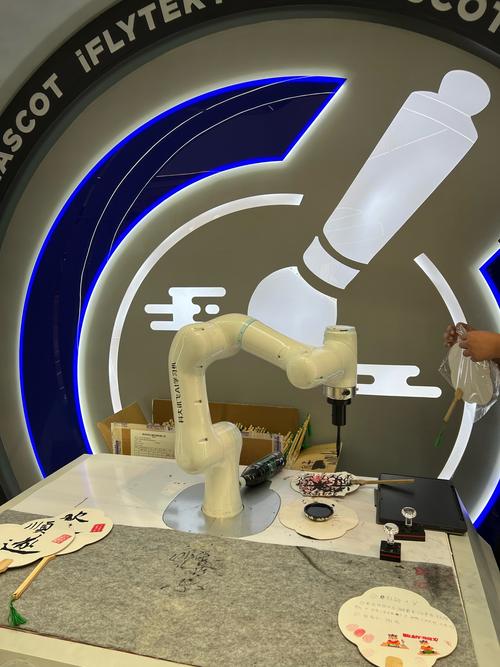 讯飞机器人与好帅机器人有何不同?-第3张图片-广州国自机器人 讯飞机器人与好帅机器人有何不同?-第3张图片-广州国自机器人