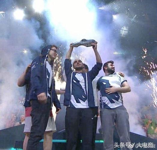 TI7人工智能与人类玩家的对决谁更胜一筹?-第3张图片-广州国自机器人 TI7人工智能与人类玩家的对决谁更胜一筹?-第3张图片-广州国自机器人