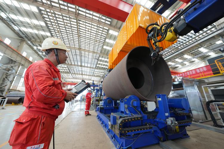 焊接机器人系统集成公司如何选？-第2张图片-广州国自机器人