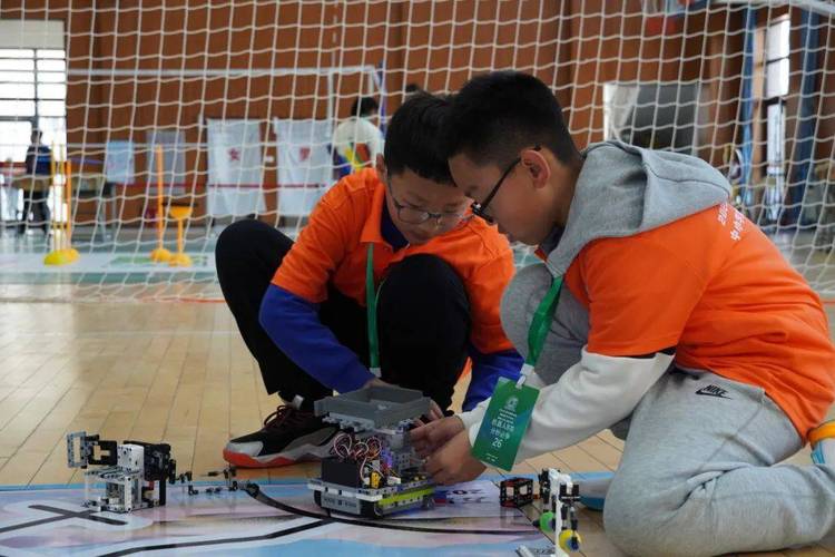 2025学生无人机比赛有何看点与规则？-第1张图片-广州国自机器人