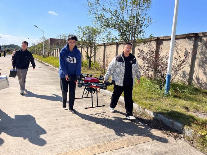 长沙AOPA无人机培训怎么选？-第1张图片-广州国自机器人