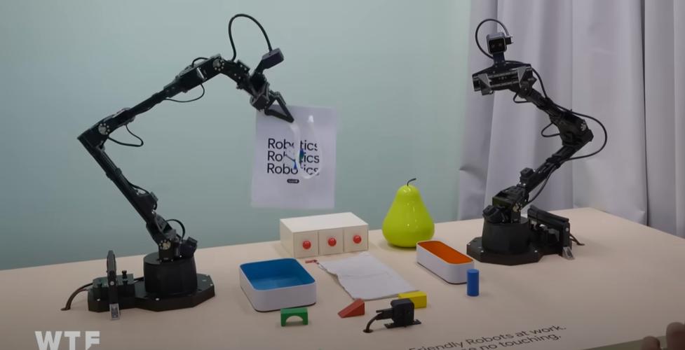 google智能机器人-第1张图片-广州国自机器人