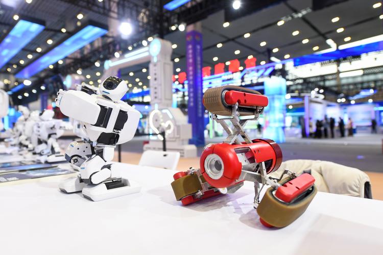 机器人产业实施路径如何规划？-第2张图片-广州国自机器人