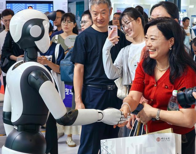 人工智能如何革新智能人机交互体验？-第2张图片-广州国自机器人