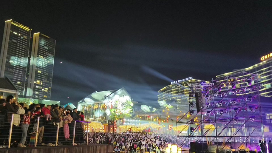 深圳 无人机 欢乐海岸-第1张图片-广州国自机器人 深圳 无人机 欢乐海岸-第1张图片-广州国自机器人