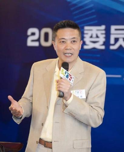 王维嘉谈人工智能，演讲有何洞见？-第2张图片-广州国自机器人