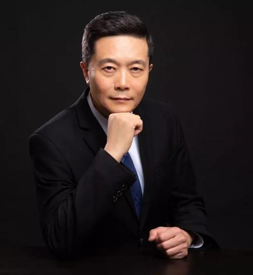 王维嘉谈人工智能，演讲有何洞见？-第3张图片-广州国自机器人