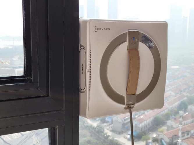 科沃斯擦窗机器人实际表现如何？-第1张图片-广州国自机器人