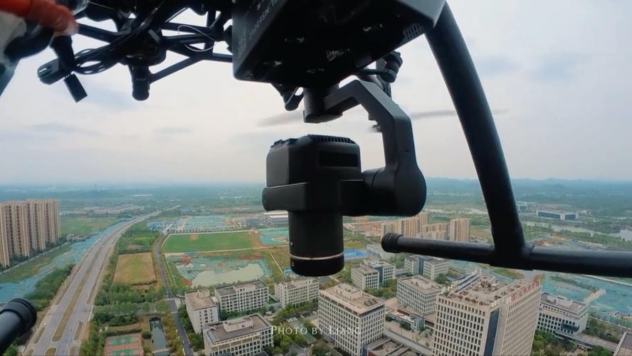无人机航拍wrjfpv是什么?-第1张图片-广州国自机器人 无人机航拍wrjfpv是什么?-第1张图片-广州国自机器人