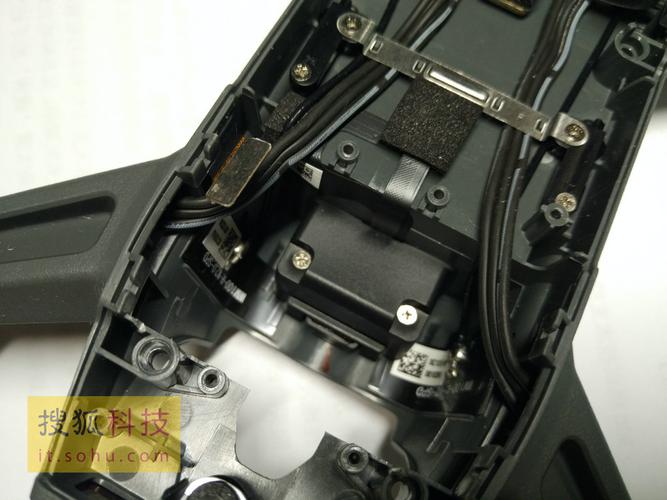 Spark无人机拆机后，内部结构有何亮点？-第1张图片-广州国自机器人