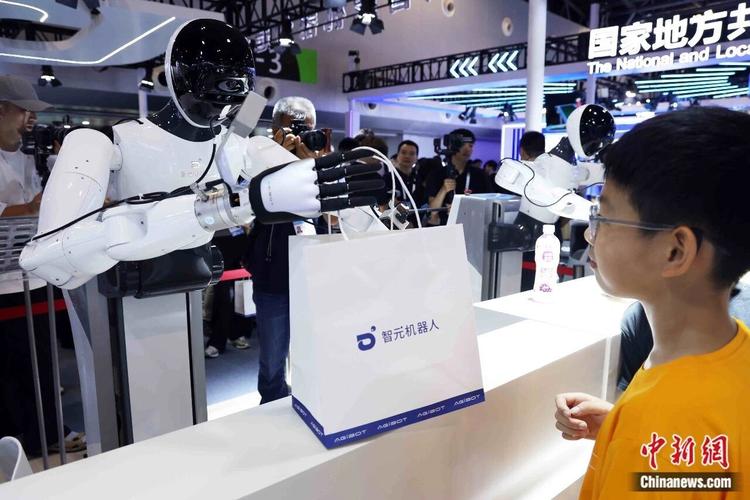 AI如何赋能任务分发平台？-第2张图片-广州国自机器人