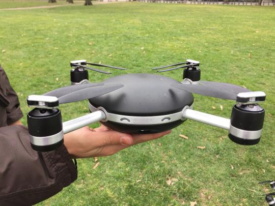 Lily无人机电量怎么用?续航多久?-第1张图片-广州国自机器人 Lily无人机电量怎么用?续航多久?-第1张图片-广州国自机器人