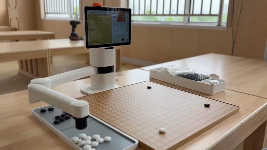 阿尔法机器人与谁对弈？-第1张图片-广州国自机器人