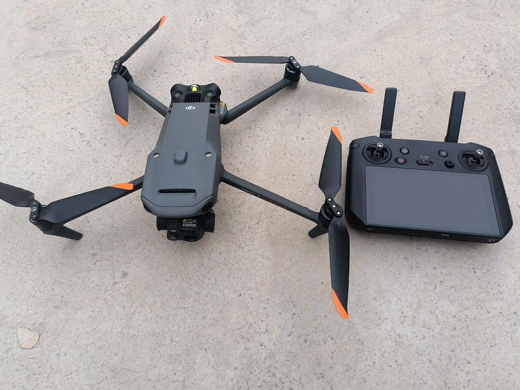 英特尔收购无人机,意欲何为?-第1张图片-广州国自机器人 英特尔收购无人机,意欲何为?-第1张图片-广州国自机器人