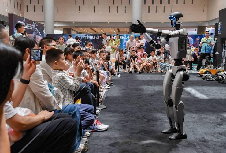 AI互动活动有哪些趣味玩法?-第1张图片-广州国自机器人 AI互动活动有哪些趣味玩法?-第1张图片-广州国自机器人